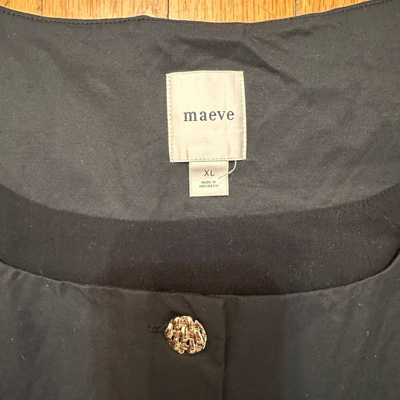 Anthropologie Black Sleeveless Button-Down Shirt  Vest - Picture 5 of 6